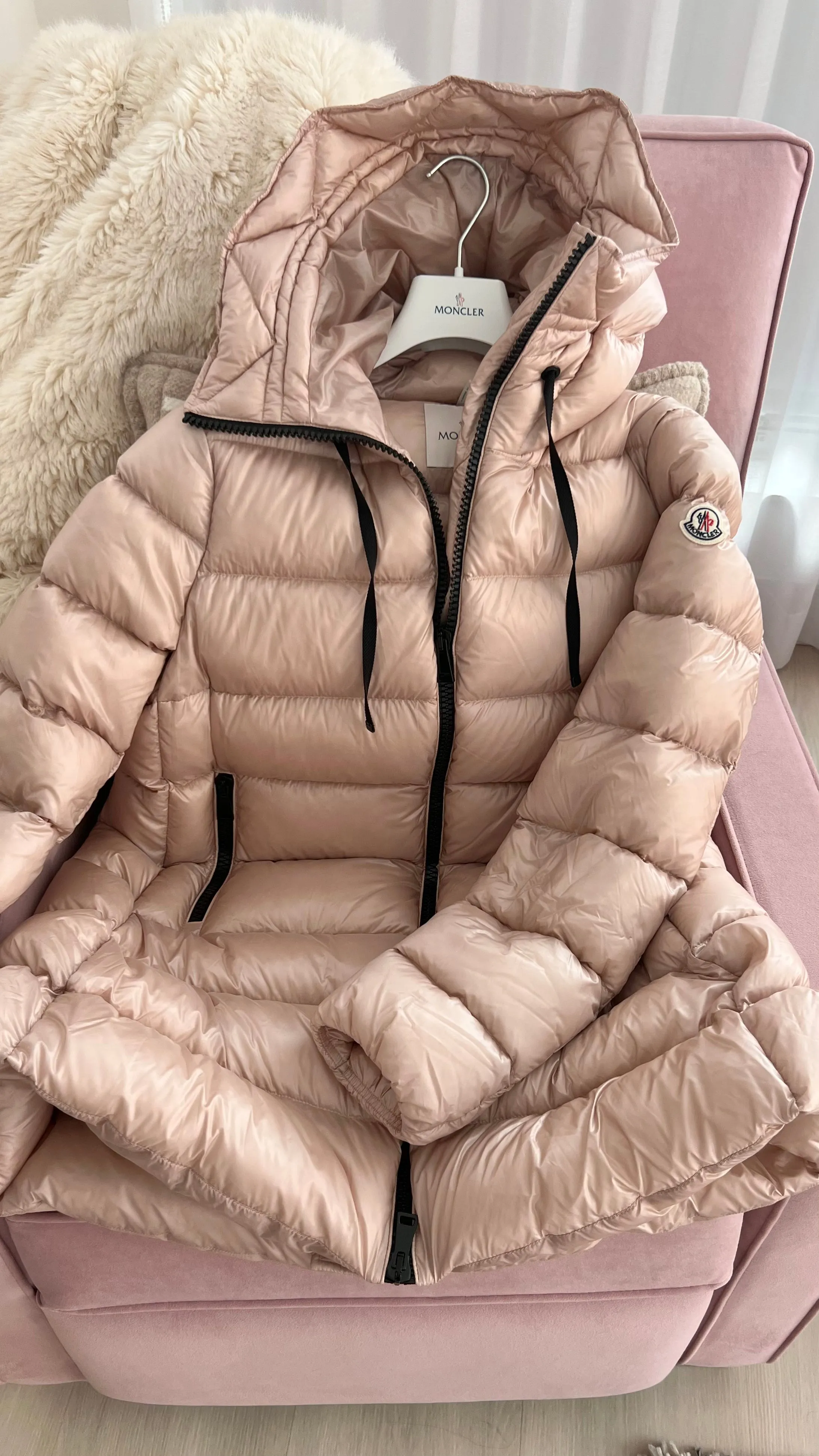 Moncler Suyen Down Jacket